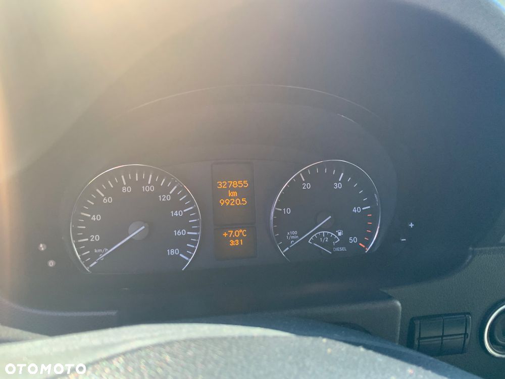 Mercedes-Benz Sprinter 319 Cdi  Bt - 9