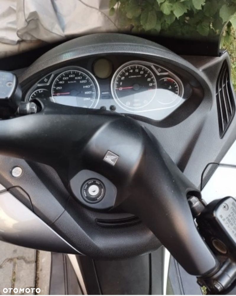 Honda SW-T400 - 3