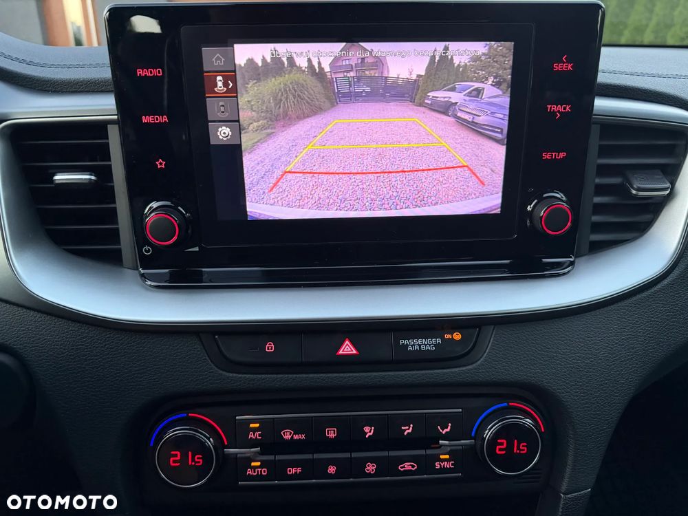 Kia Ceed 1.5 T-GDI M - 14