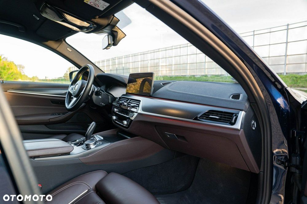BMW Seria 5 - 21