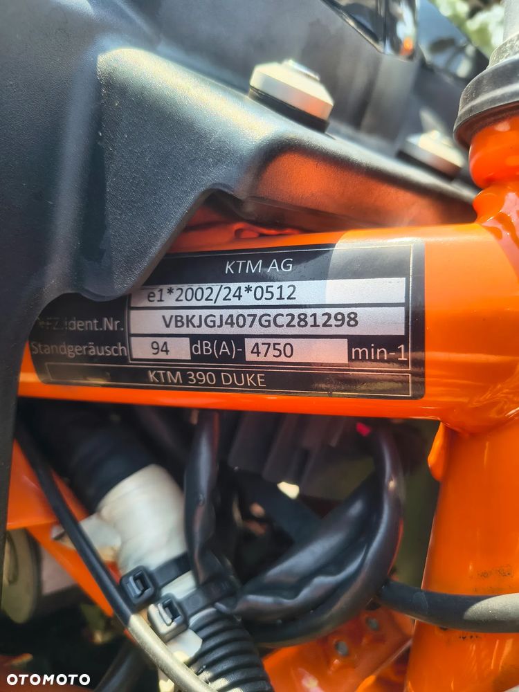 KTM Duke 390 - 8