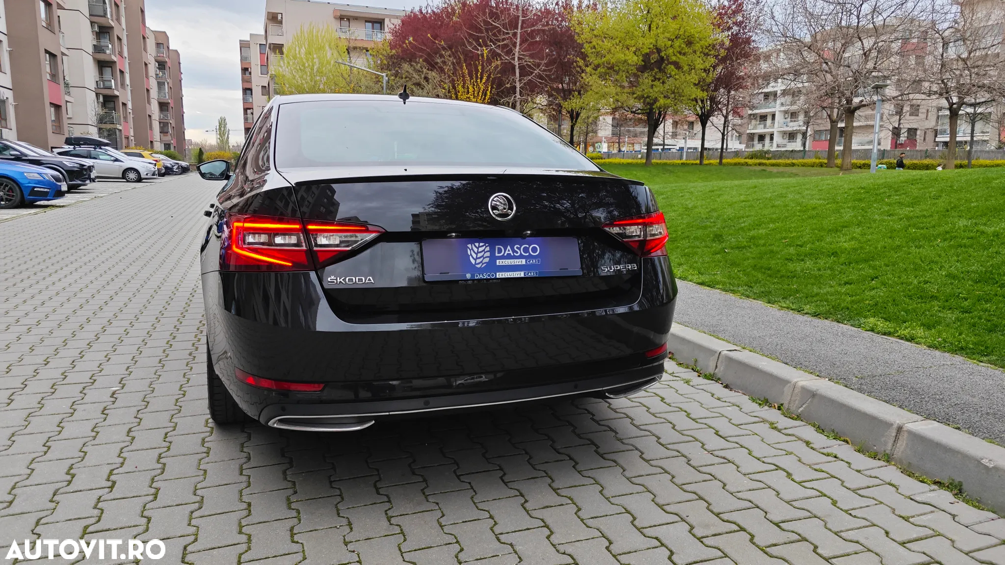 Skoda Superb 2.0 TDI DSG Sportline - 12
