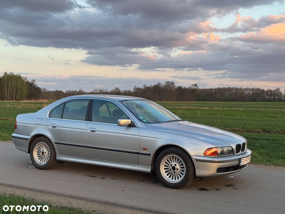 BMW Seria 5 - 18