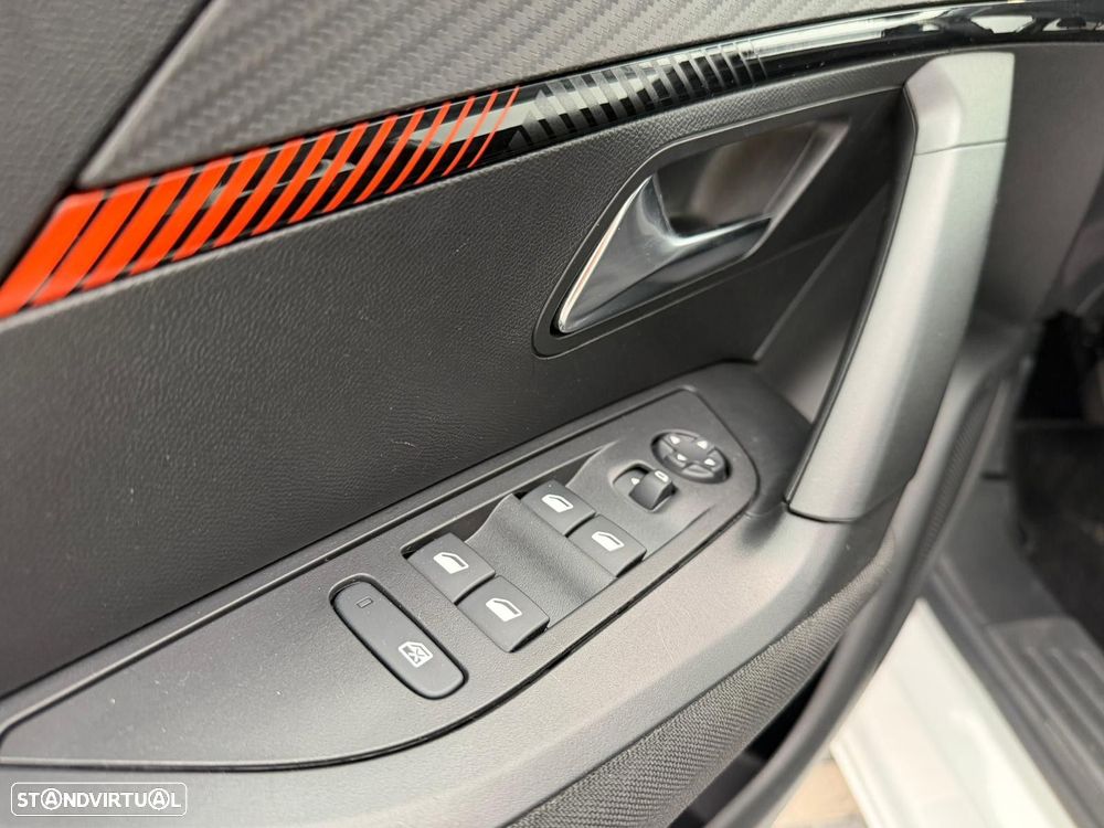 Peugeot 2008 PureTech 100 Stop&Start Active Pack - 18