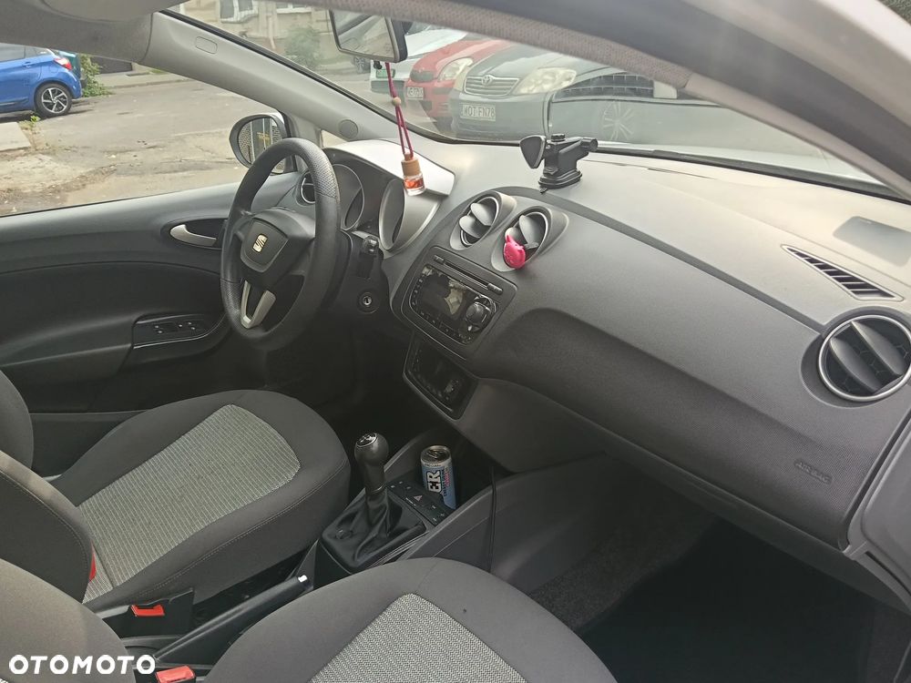 Seat Ibiza 1.4 16V Style - 23