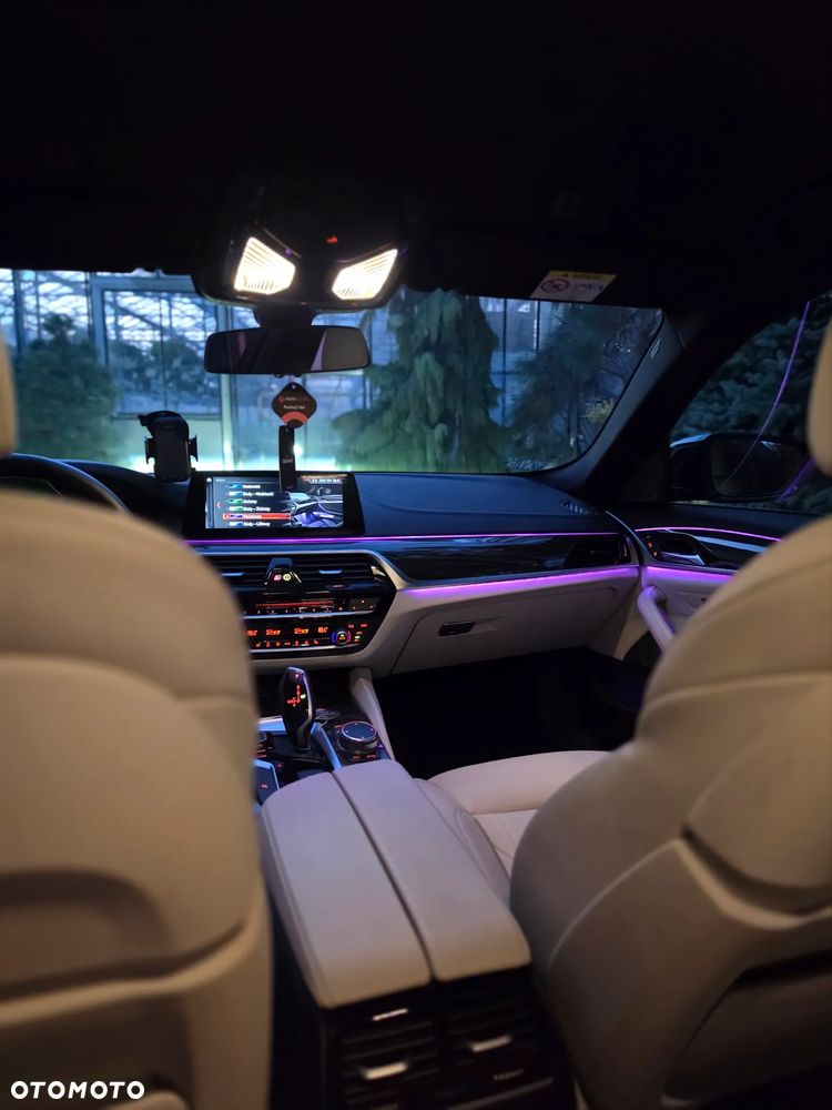 BMW Seria 5 540d xDrive M Sport sport - 10