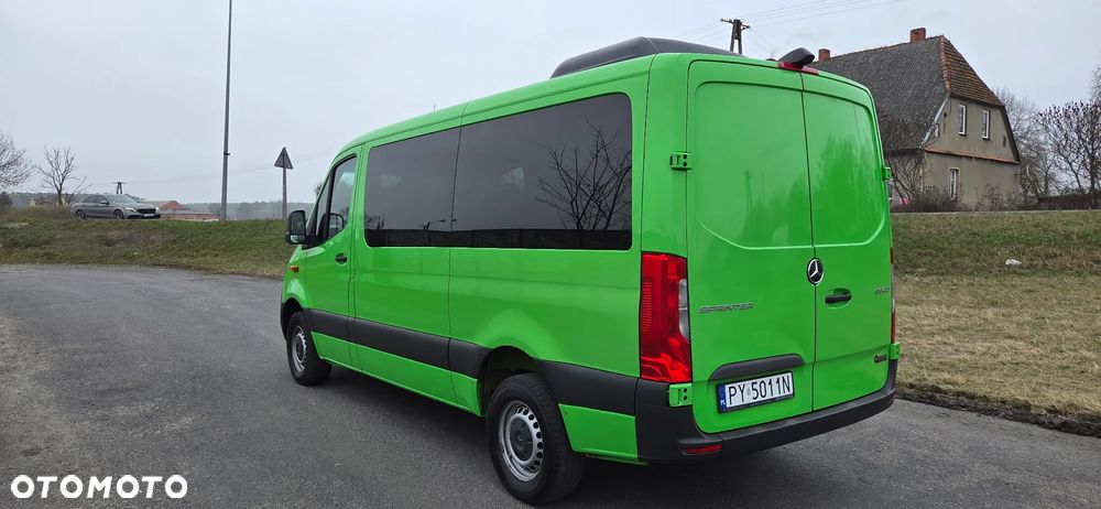 Mercedes-Benz Sprinter 907.221 - 6