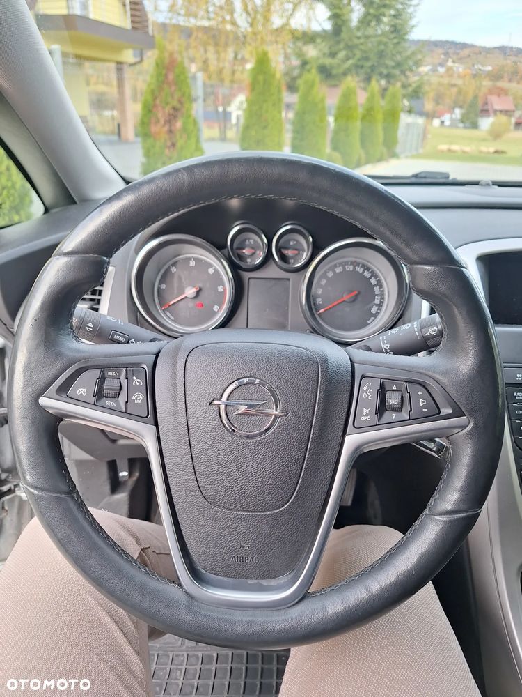 Opel Astra 2.0 CDTI DPF Active - 4