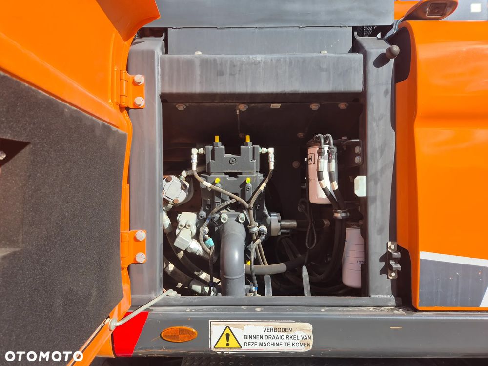 Doosan DX 170 W - 20