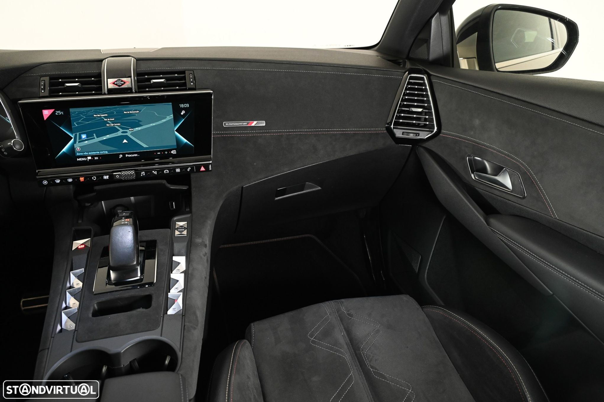 DS DS7 Crossback E-Tense Performance Line EAT8 - 16