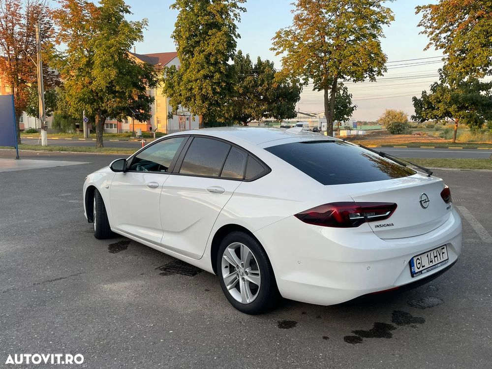 Opel Insignia Grand Sport 1.6 CDTI Start/Stop Exclusive - 3