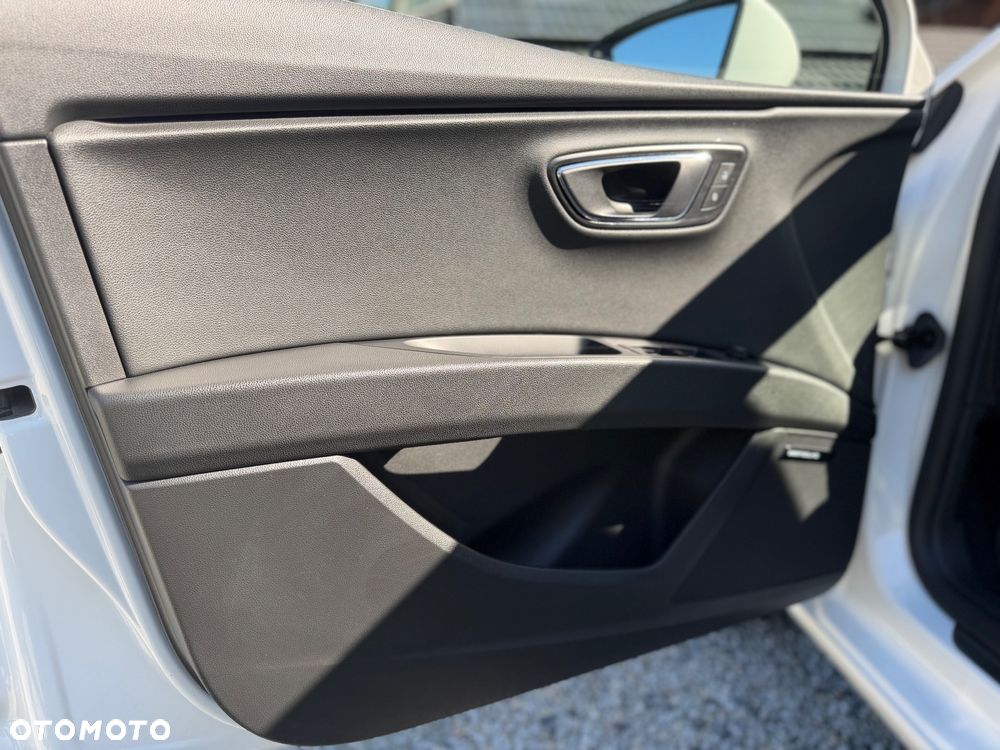 Seat Leon 2.0 TDI DPF Start&Stop DSG FR - 10