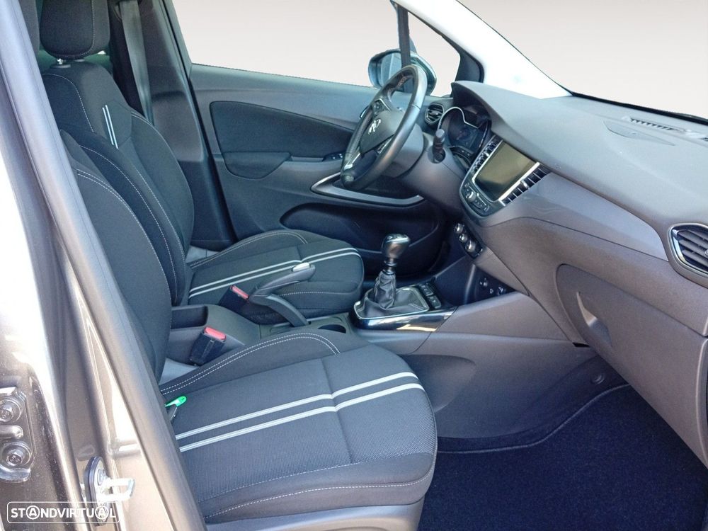 Opel Crossland 1.2 T Design & Tech — fotografia 15