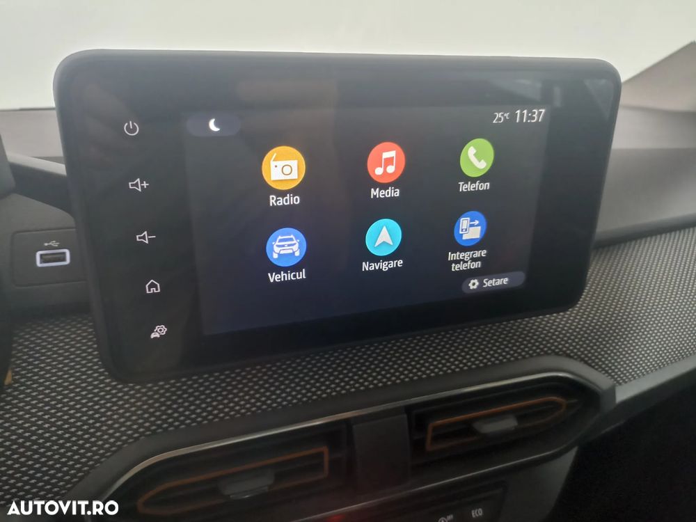 Dacia Sandero Stepway TCe 90 MT6 Expression - 16