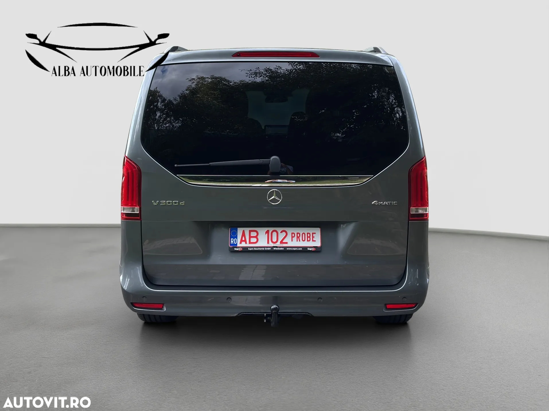 Mercedes-Benz V 300 d lang 4Matic 9G-TRONIC Avantgarde Edition - 11