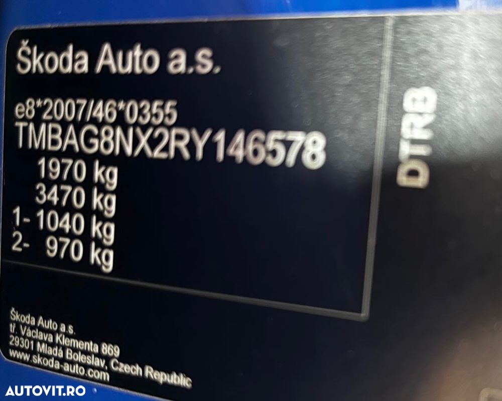 Skoda Octavia 2.0 TDI DSG Ambition - 34