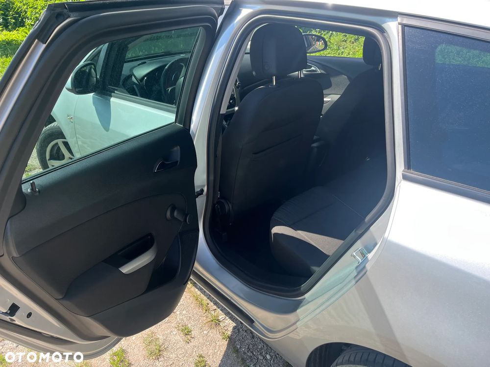 Opel Astra 1.6 Automatik Selection - 11