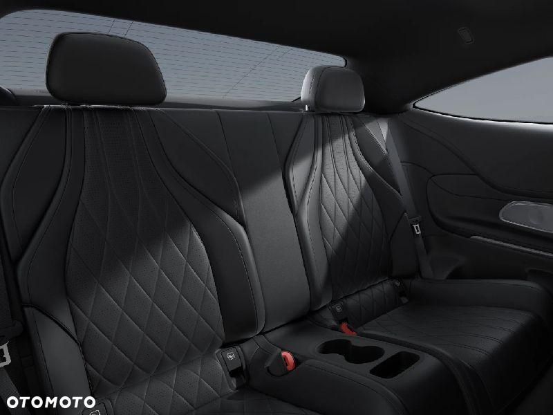 Mercedes-Benz CLE Mercedes-AMG 53 4MATIC+ AMG SPEEDSHIFT TCT 9G - 7