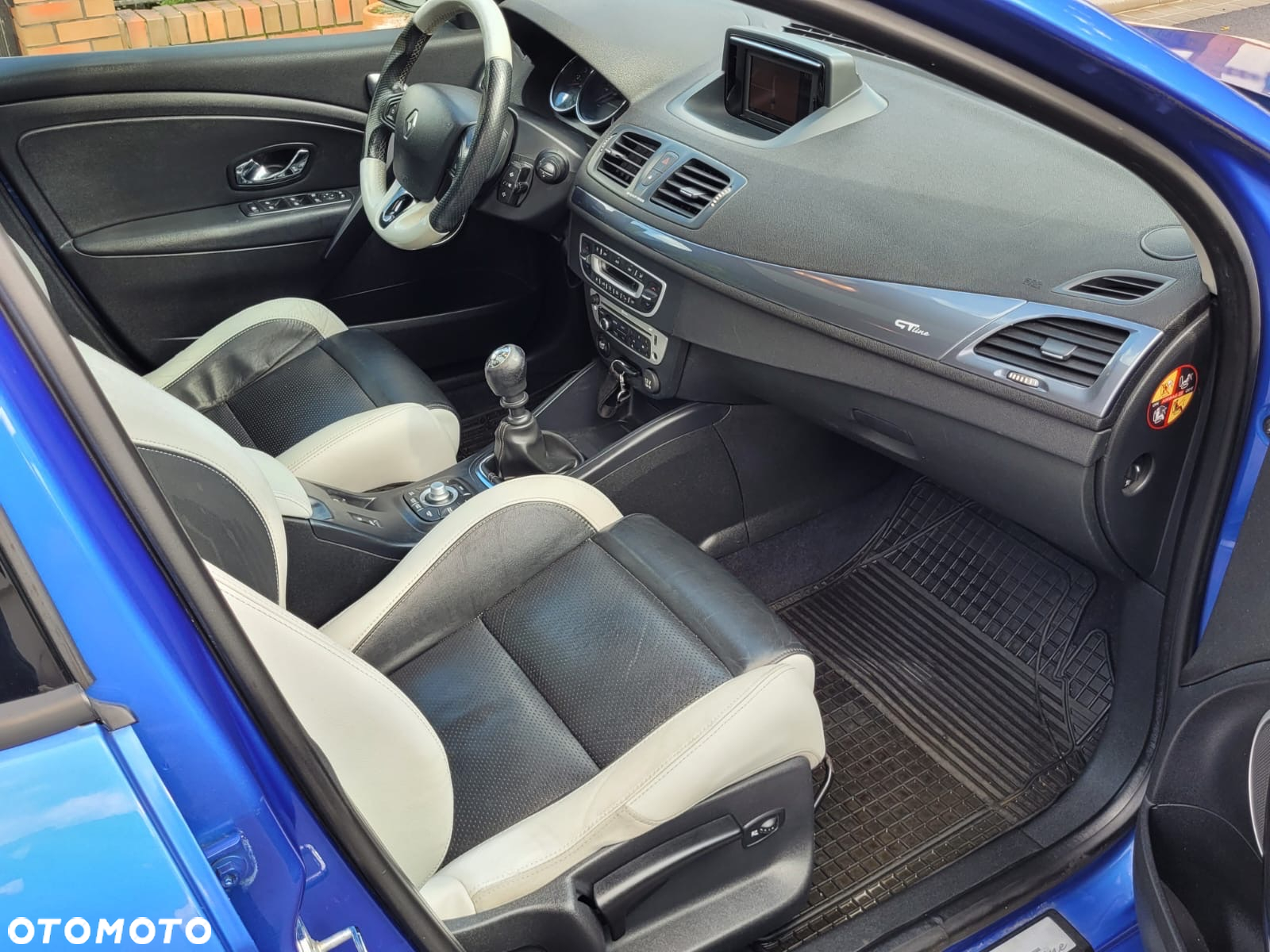Renault Megane 1.6 dCi Energy Bose Edition - 22