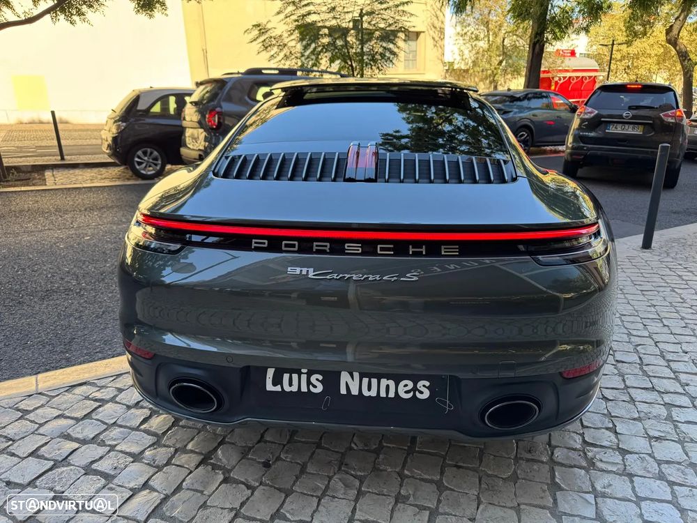 Porsche 911 (992) Carrera 4S PDK - 12