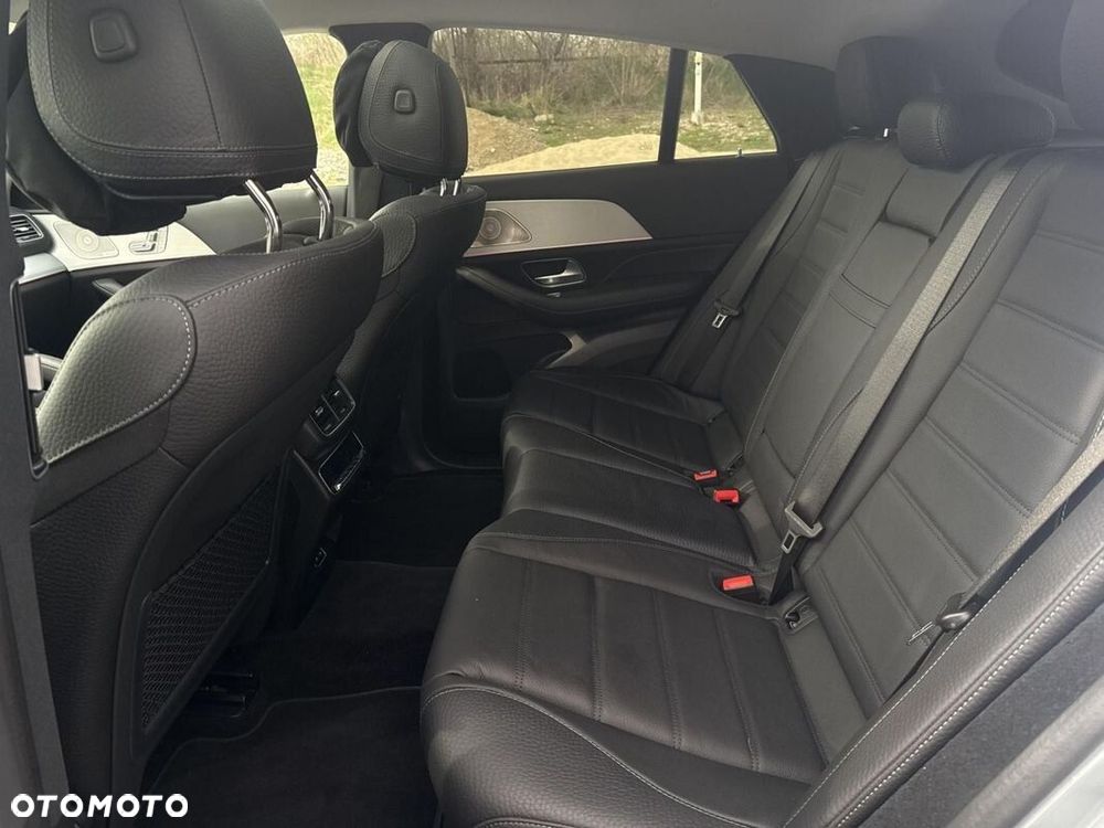 Mercedes-Benz GLE - 22
