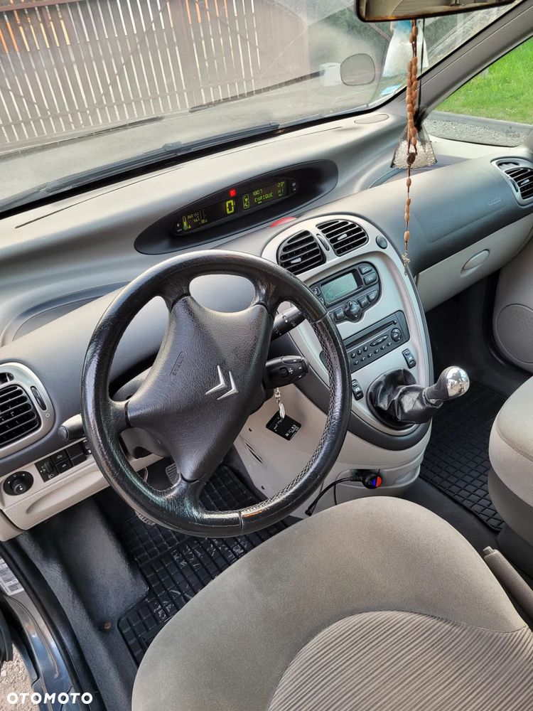 Citroën Xsara Picasso 1.6 Confort - 10