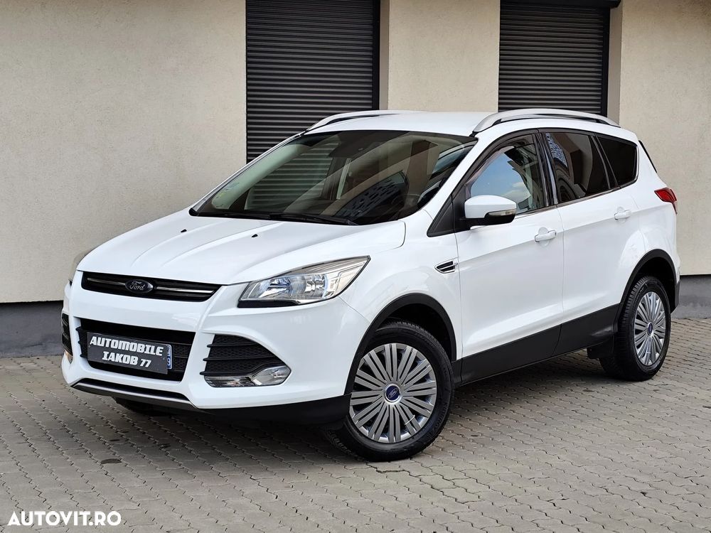 Ford Kuga - 1