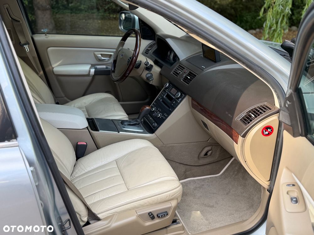 Volvo XC 90 3.2 AWD Executive - 11