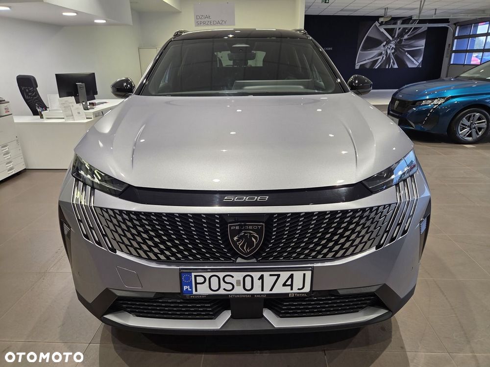 Peugeot 5008 - 5
