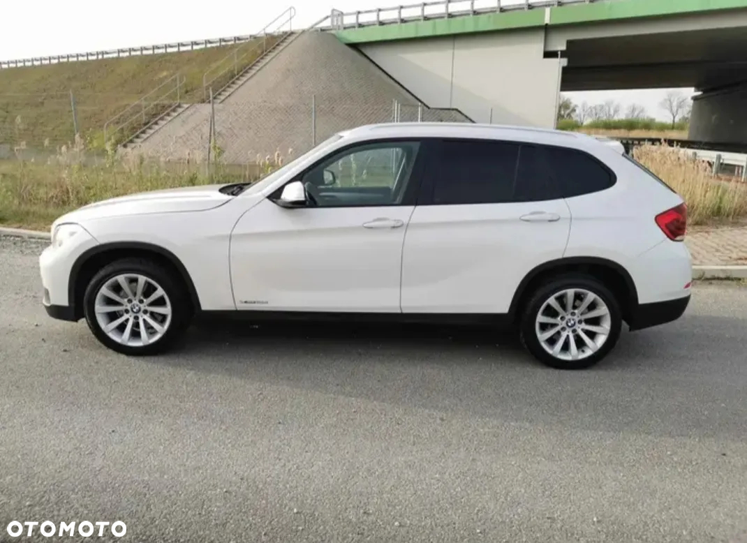 BMW X1 xDrive18d - 3