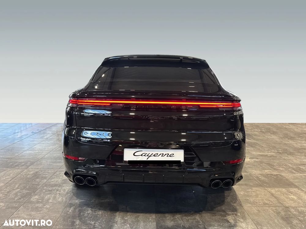 PORSCHE Cayenne Coupe 2026 — imagine 6