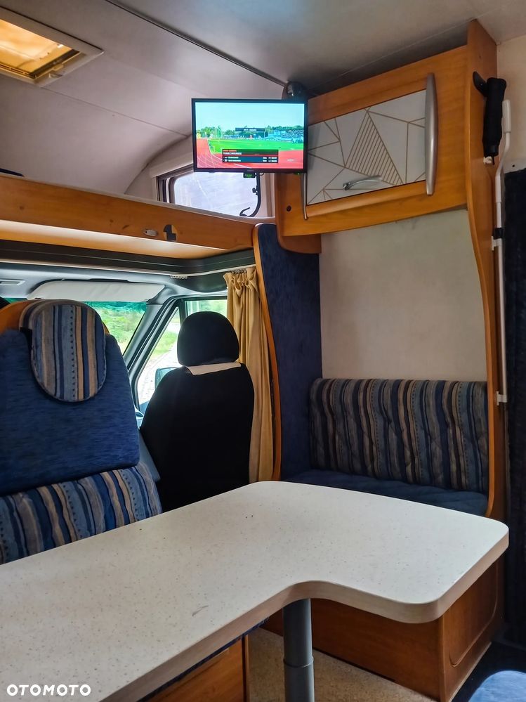 Ford Transit Chausson Flash 03 - 21
