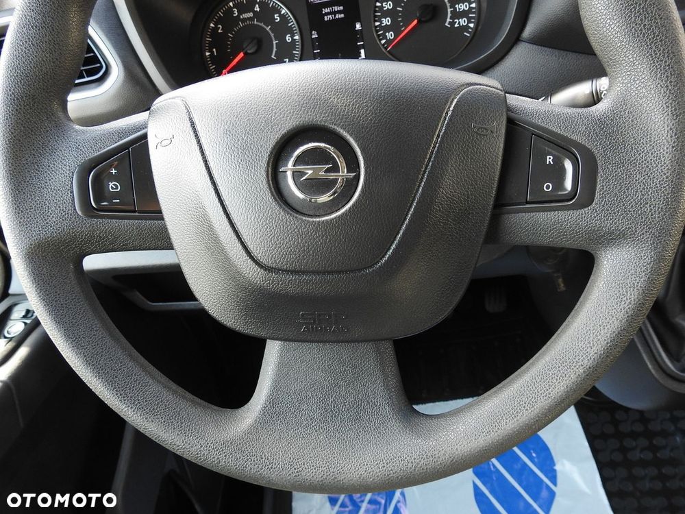 Opel MOVANO PLANDEKA 10 PALET WEBASTO TEMPOMAT KLIMATYZACJA LEDY PNEUMATYKA  165KM - 29
