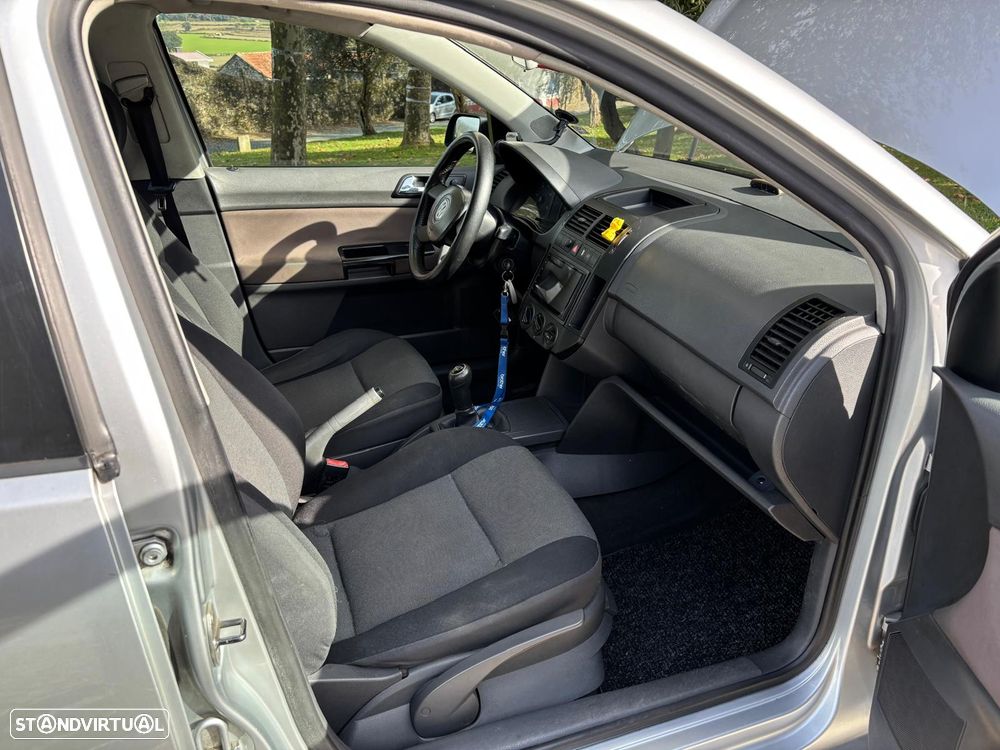 VW Polo 1.4 TDi Confortline - 8