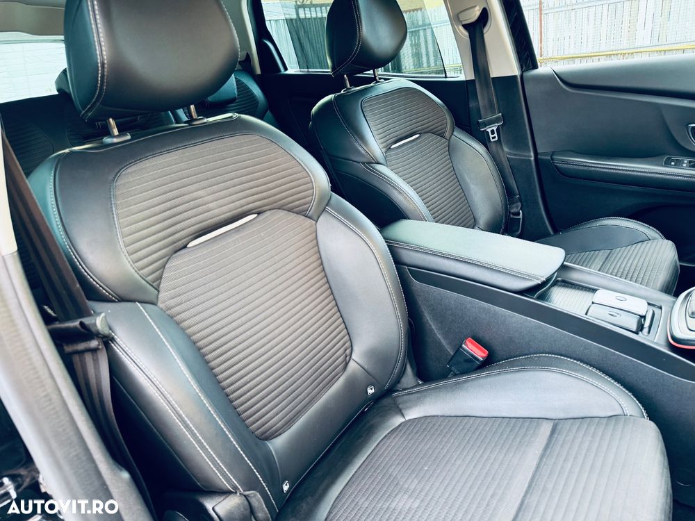 Renault Grand Scenic ENERGY dCi 130 INTENS - 12