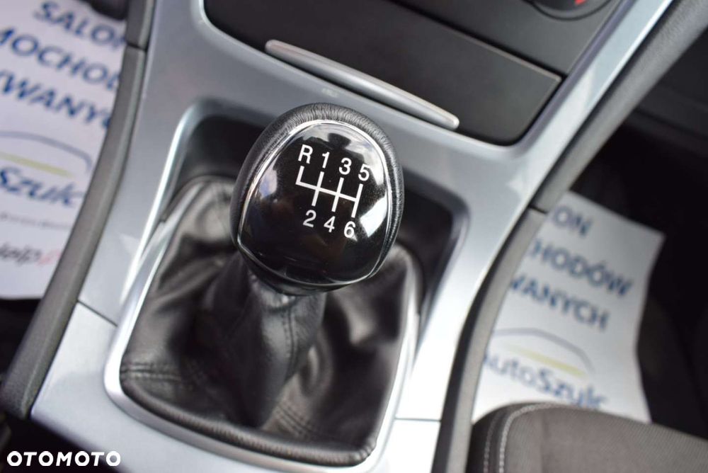 Ford Mondeo - 31
