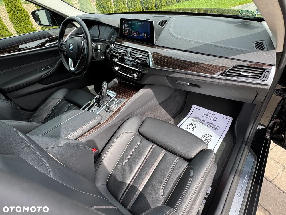 BMW Seria 5 520d xDrive Luxury Line - 37