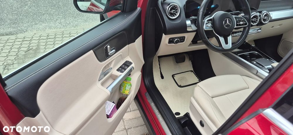 Mercedes-Benz GLB 250 AMG Line 8G-DCT - 8