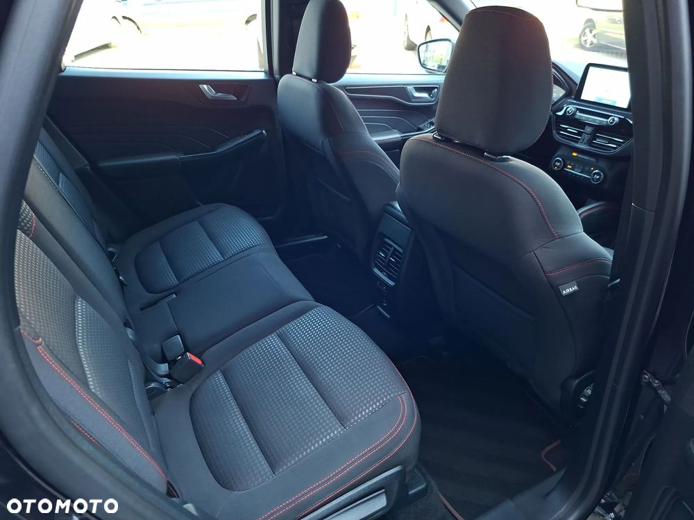 Ford Kuga 2.5 FHEV FWD ST-Line - 35