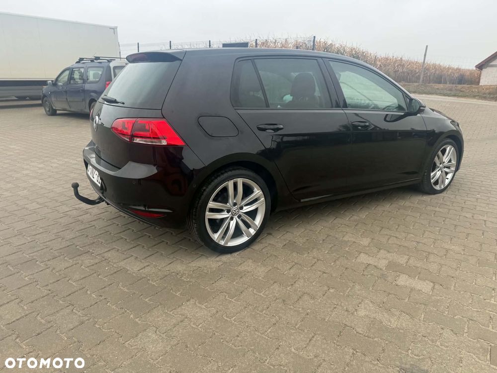 Volkswagen Golf 2013 photo 3