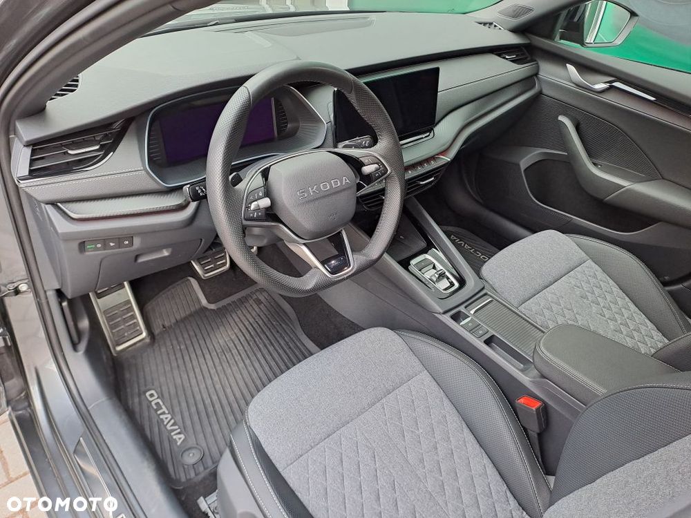 Skoda Octavia 1.5 TSI mHEV Sportline DSG - 5