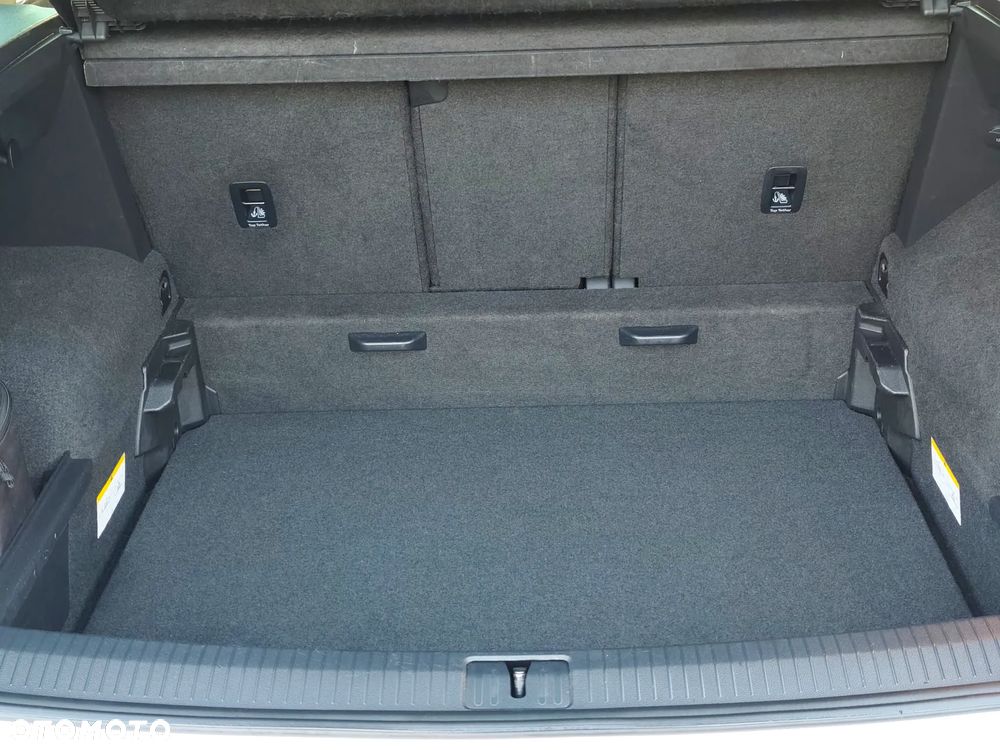 Volkswagen Tiguan 2.0 TDI SCR R-Line - 30