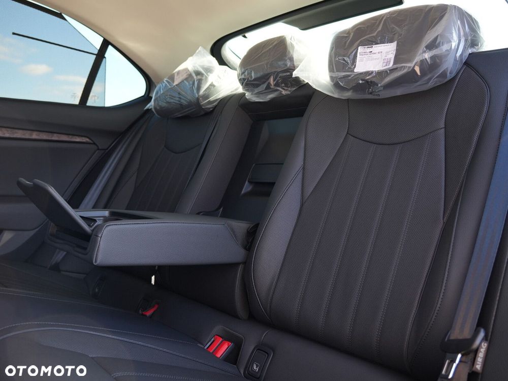 Skoda Superb 2.0 TDI SCR 4x4 L&K DSG - 37