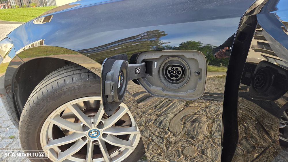 BMW 320 e Corporate Edition Auto - 14