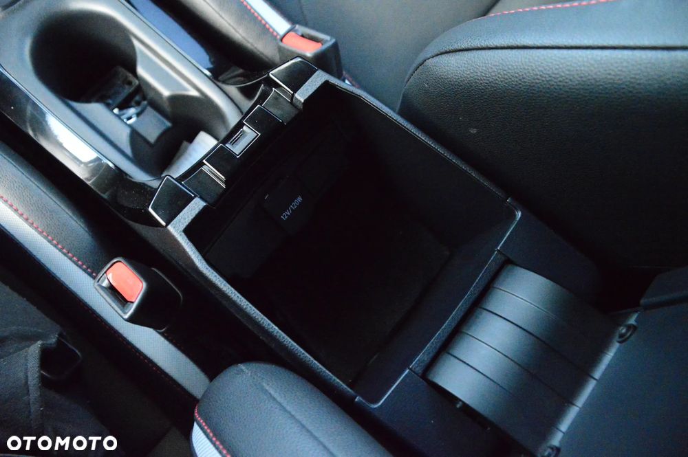 Toyota Corolla 1.8 Hybrid GPF GR Sport - 23