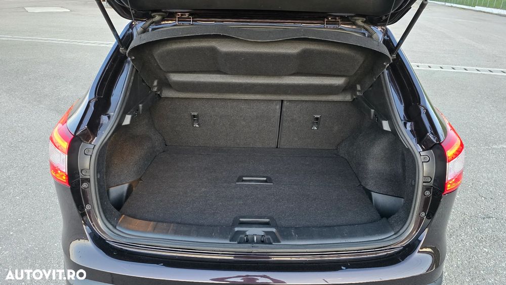 Nissan Qashqai 1.5 DCI TEKNA - 12