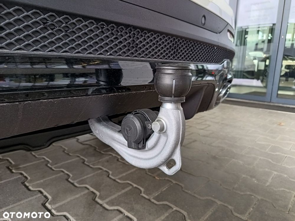 Mercedes-Benz GLB - 35