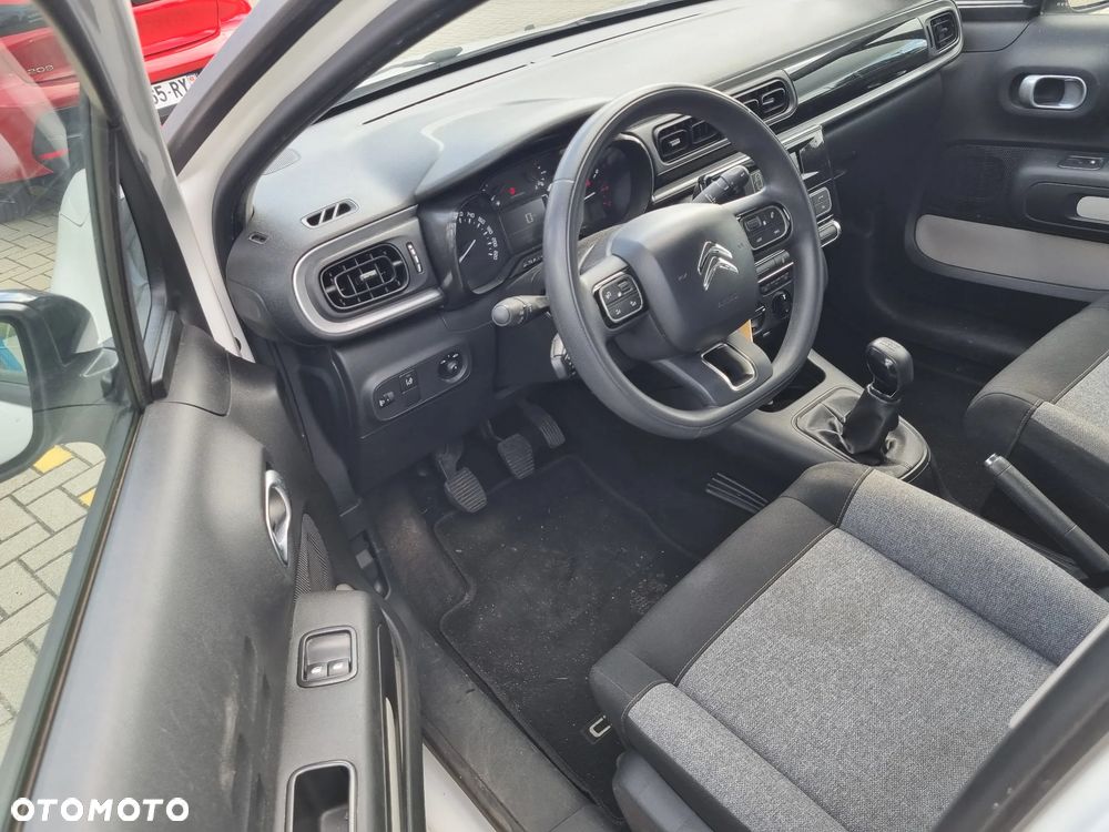 Citroën C3 Pure Tech 82 FEEL - 12