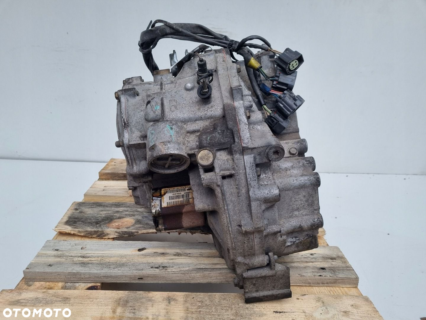 Volvo V70 II 2.4 D5 DIESEL AUTOMATYCZNA SKRZYNIA BIEGÓW 8667365 55-50SN - 6