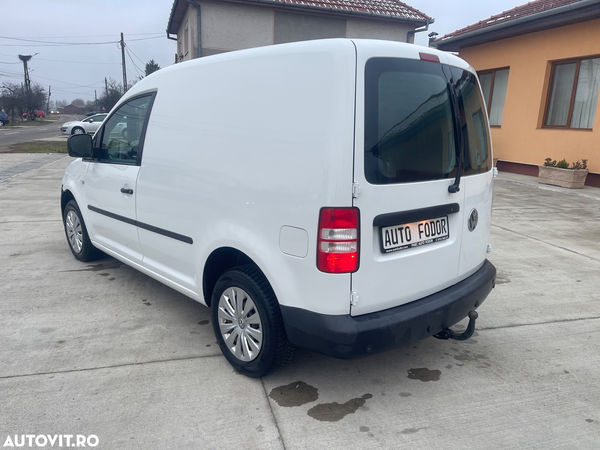 Volkswagen Caddy 1.6 TDI - 4